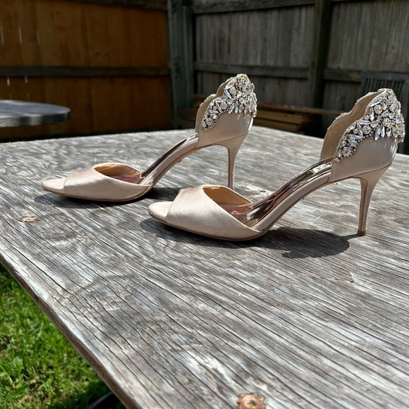 BADGLEY MISCHKA Celeste Embellished Peep heels size 10 - Picture 6 of 7
